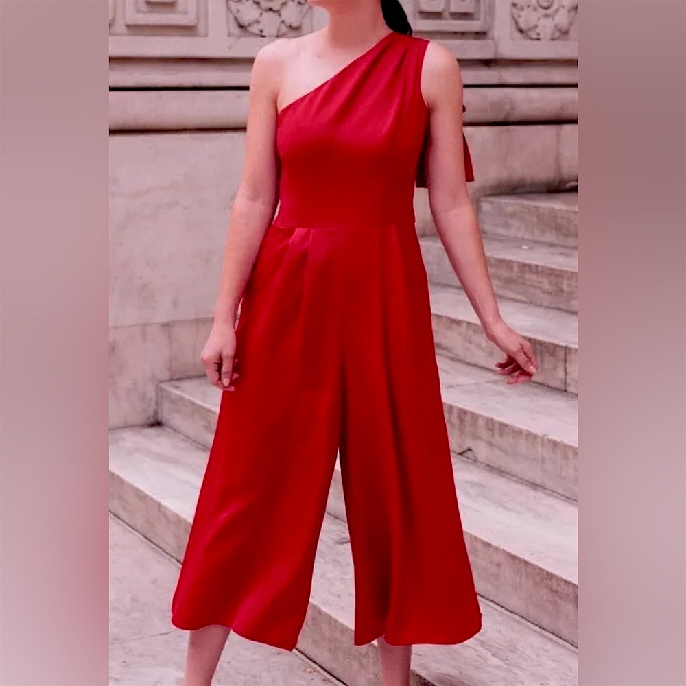 Gal Meets Glam Carmen Jumpsuit Wide Gaucho Leg One Shoulder Large Red Bow Size 4